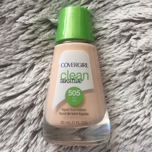 Covergirl sensitive skin foundation